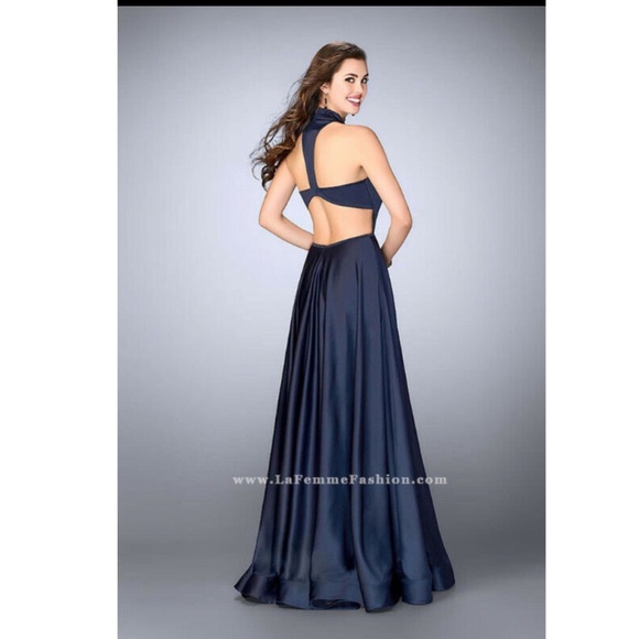 Prom dress - Picture 3 of 3